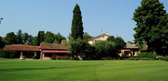Golf de Garlenda Ligurie Italie Golf de Garlenda – Le Club house et restaurant